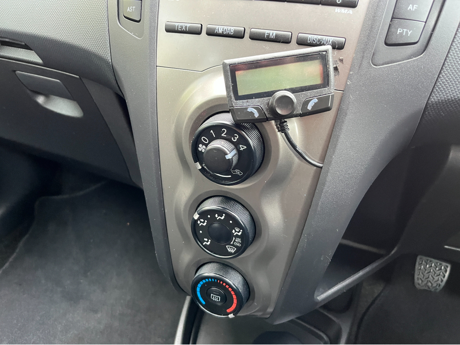 2011 Toyota Yaris 1.4 D4D DIESEL SPORT //LOW MILES// €5,950