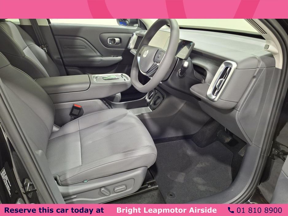 2026 Leapmotor B10 - image 16