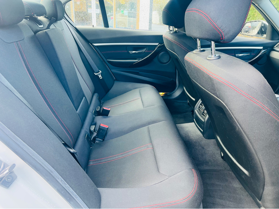 2018 BMW 3 Series 320D SPORT // ONLY 23K KM // 2 KEYS €24,950