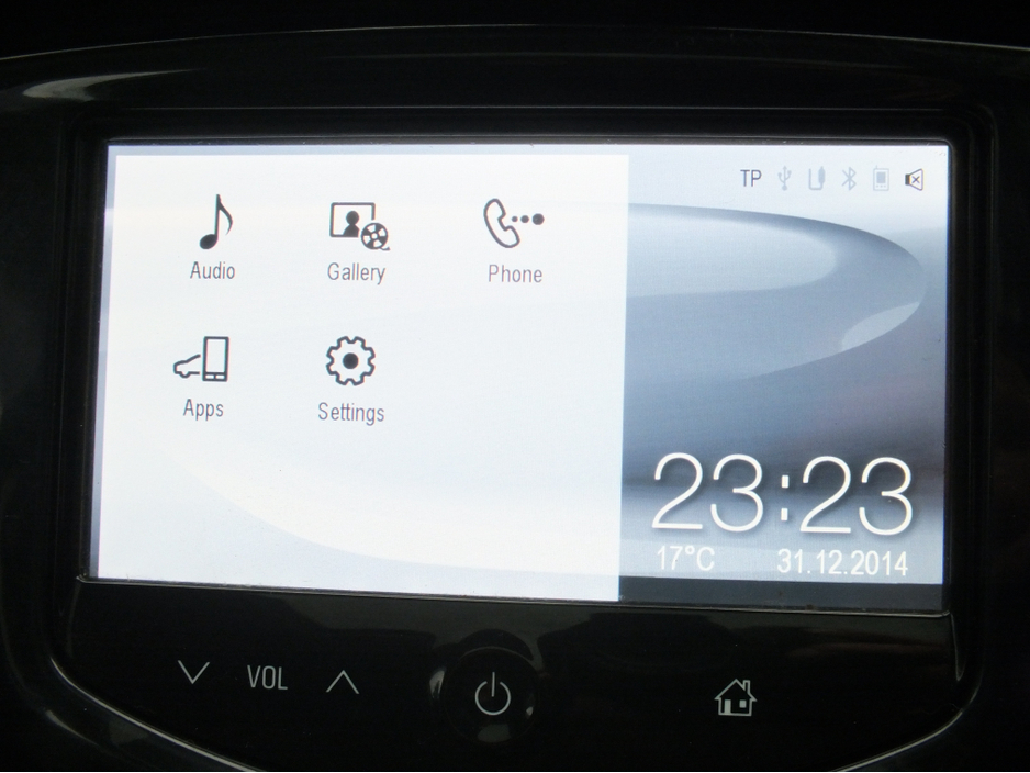 2015 Opel Corsa - image 9