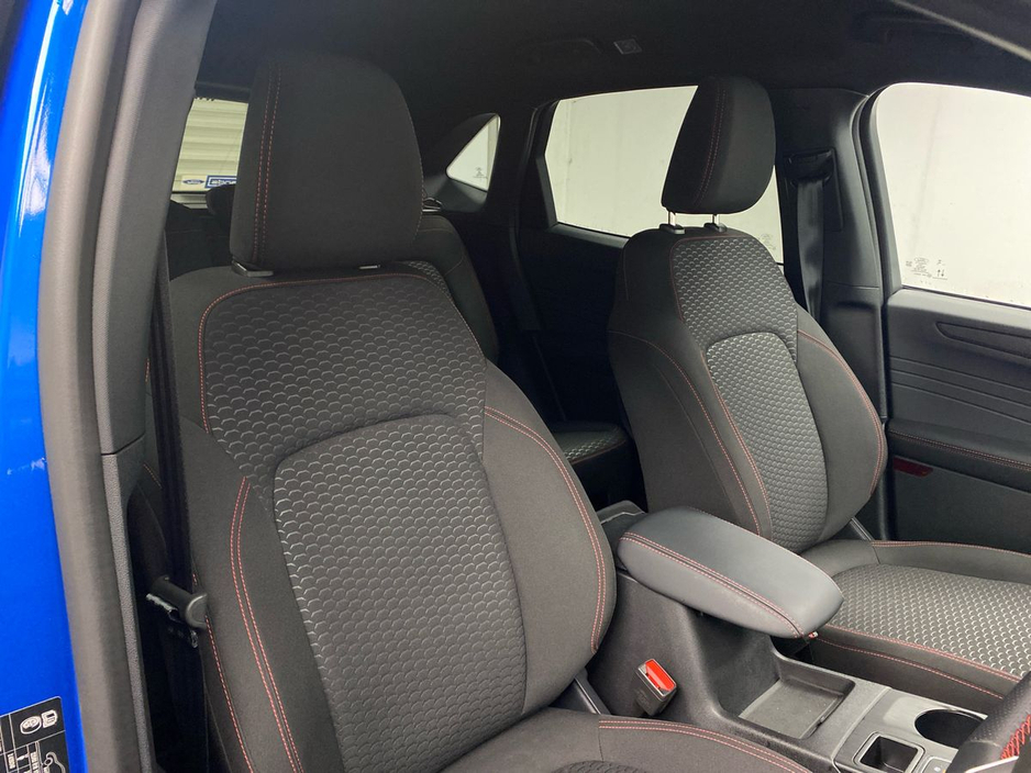 2025 Ford Kuga 2.5 Duratec 243PS PHEV ST-Line Auto €39,995