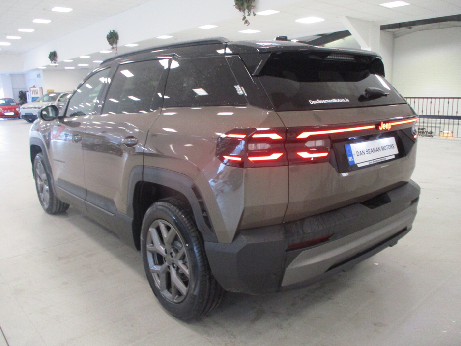 2026 Jeep Compass - image 5