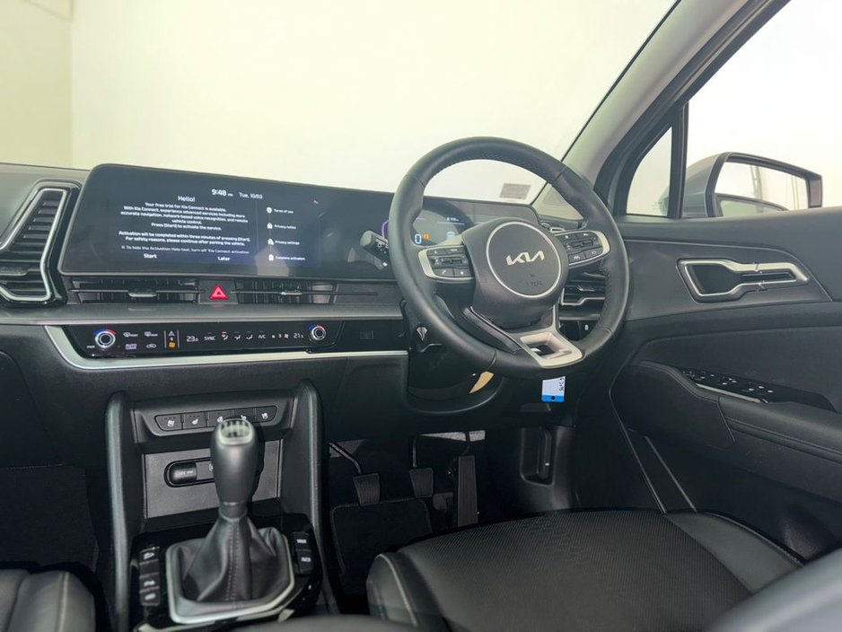 2024 Kia Sportage - image 7