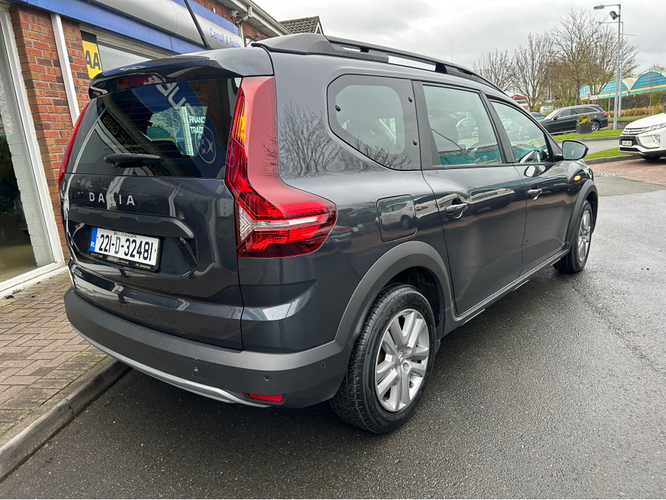2022 Dacia Jogger - image 19