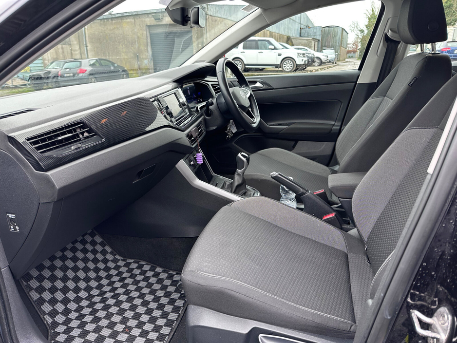 2023 Volkswagen Polo  €19,950