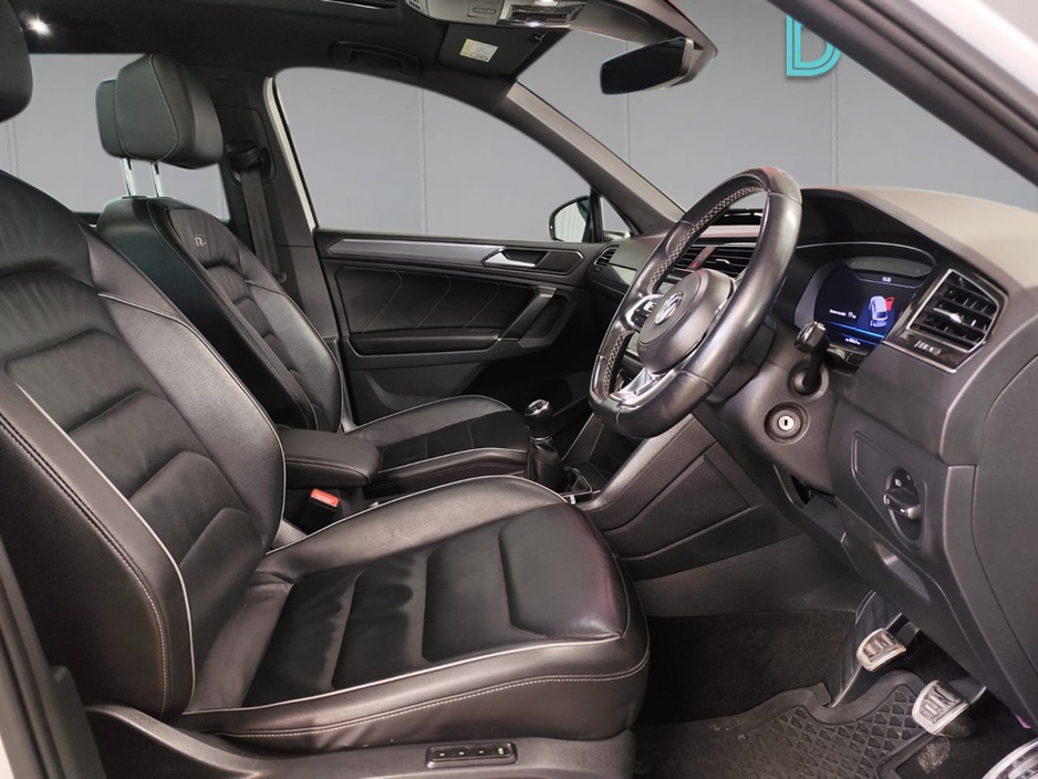 2018 Volkswagen Tiguan 2.0 TDI R-LINE 4MOTION €28,750