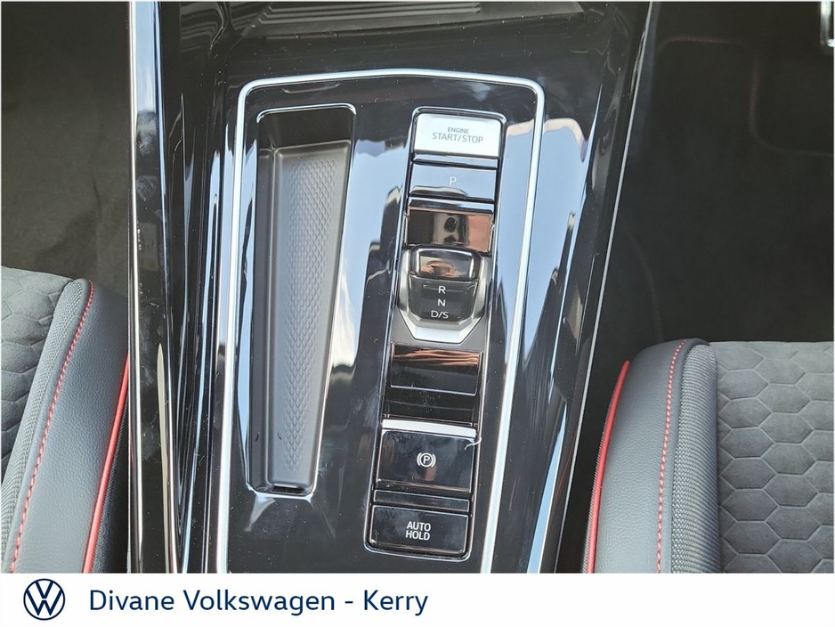 2026 Volkswagen Golf GTI CLUBSPORT 2.0TSI 300BHP AUTOMATIC €71,000