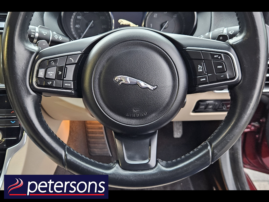 2015 Jaguar XE 2.0L 14D ADJ200 PRESTIGE 4DR AUTOMATIC €12,950