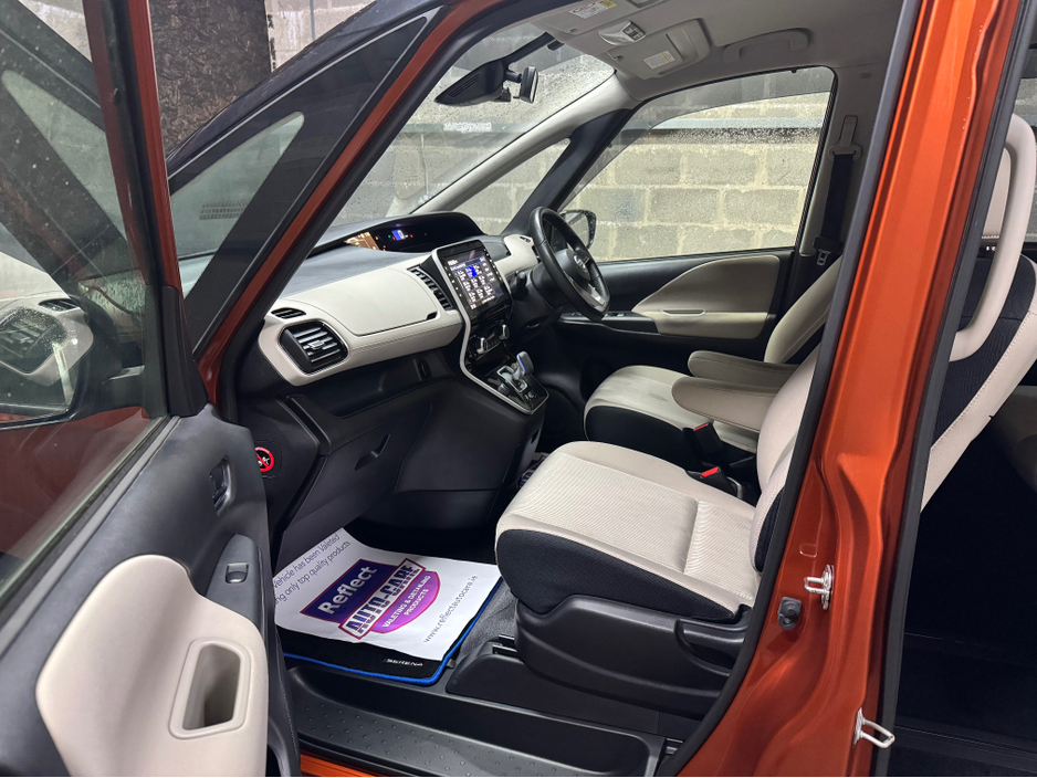 2019 Nissan Serena 2019 Nissan Serena | Automatic | ONLY 108,000KMS | 6 seater €19,999