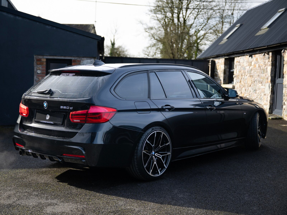 2015 BMW 3 Series - image 6