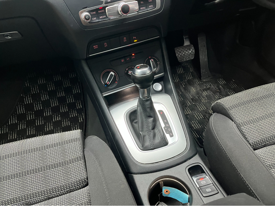 2015 Audi Q3 - image 16