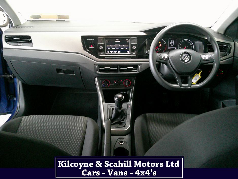 2021 Volkswagen Polo - image 15