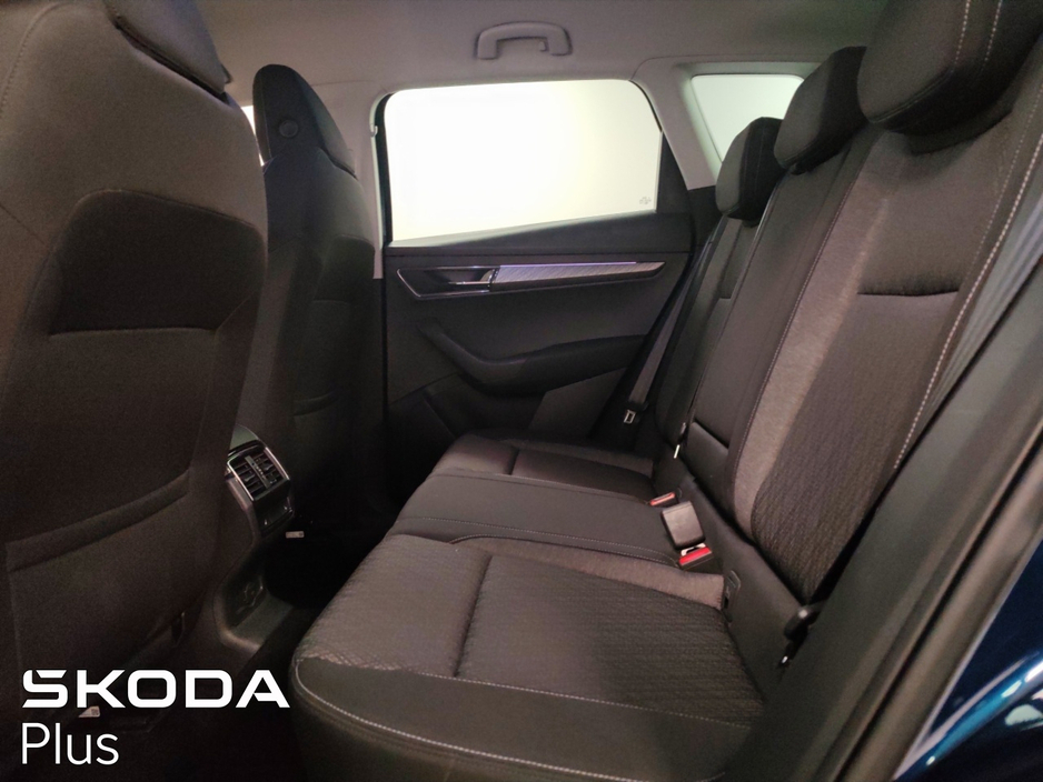 2023 Skoda Karoq - image 7