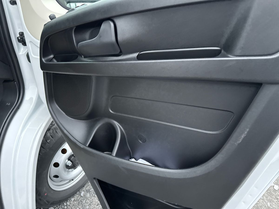2026 Peugeot Boxer - image 25