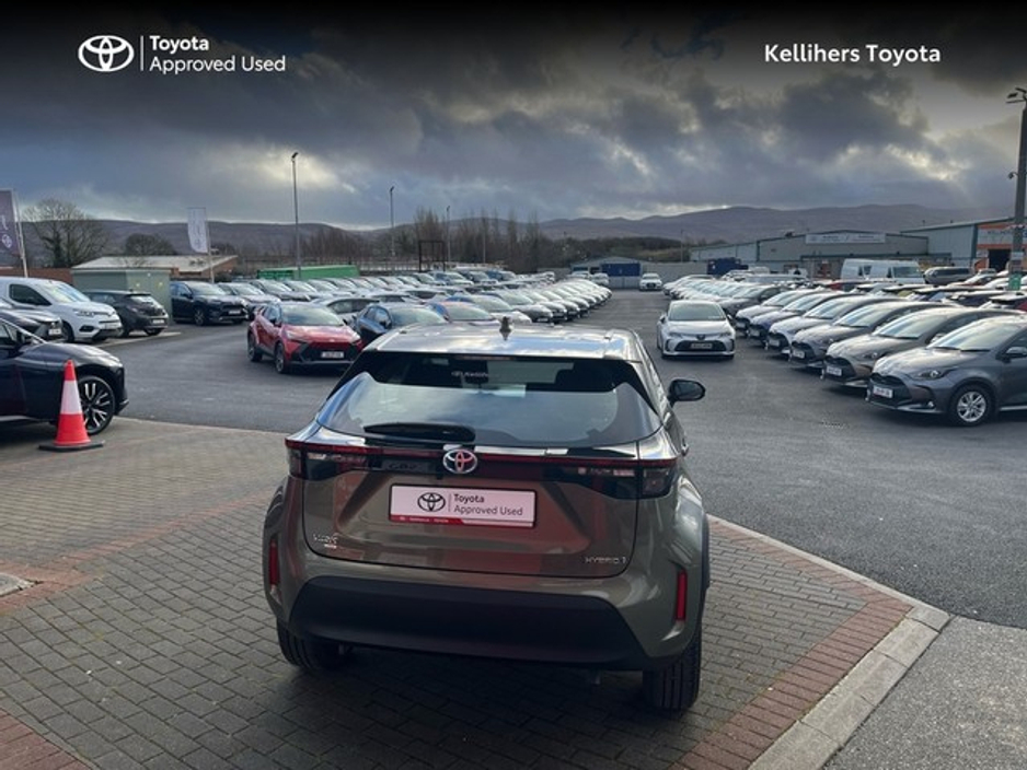 2022 Toyota Yaris Cross Hybrid Luna €26,500