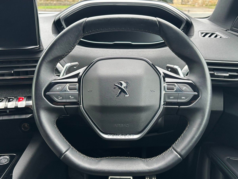 2023 Peugeot 3008 ALLURE PREMIUM+ €29,995