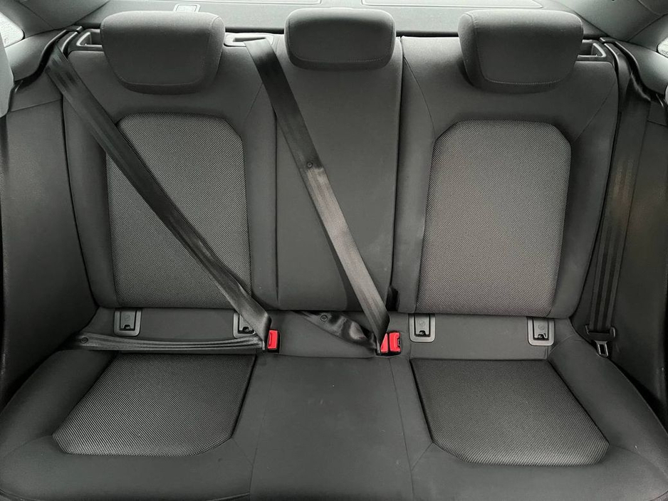 2017 Audi A3 S-LINE PACK 1.4 TFSI // SERVICE HISTORY // APPLE CARPLAY/ANDROID AUTO // NEW 19" S-LINE ALLOYS €18,950