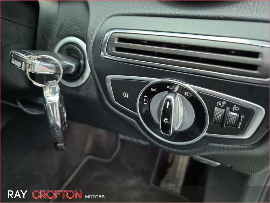 2017 Mercedes-Benz C Class C 180 D AVANTGARDE A/T €19,950