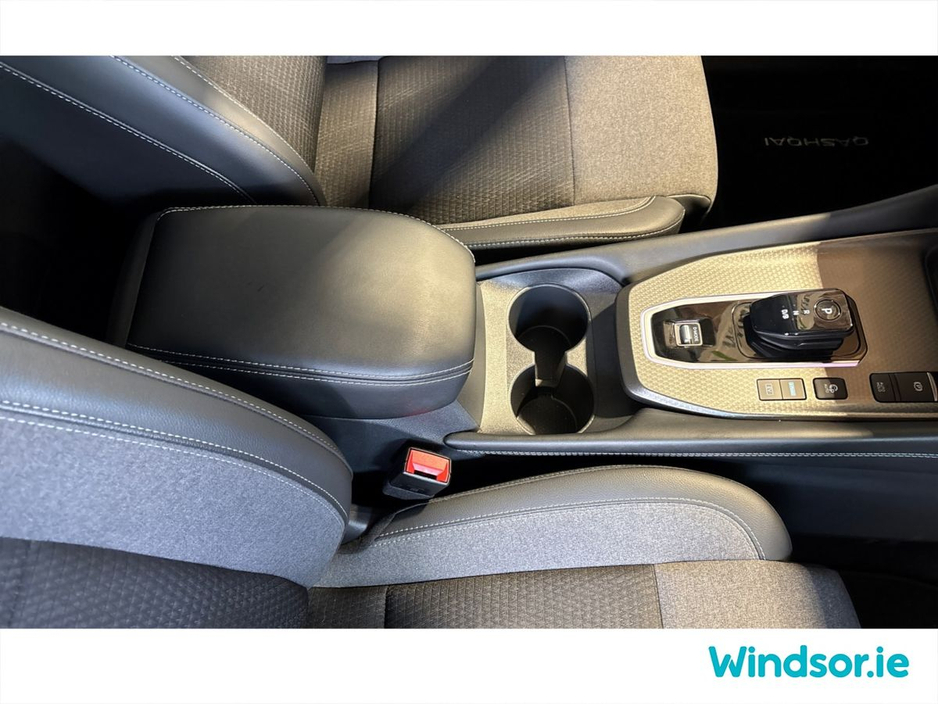 2025 Nissan Qashqai ePOWER QASHQAI SV PREMIUM €40,495