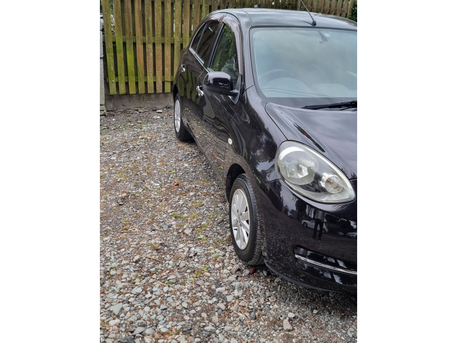 2018 Nissan March - image 2