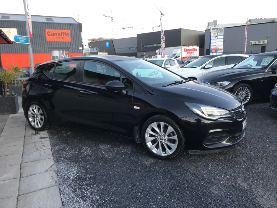 2021 Opel Astra MY21-SC-1.5 105PS-DSL-6S 105PS-DSL-6SP 5DR €13,925