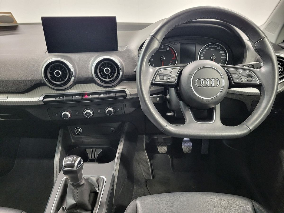 2022 Audi Q2 30 TFSI 110HP SE €23,975