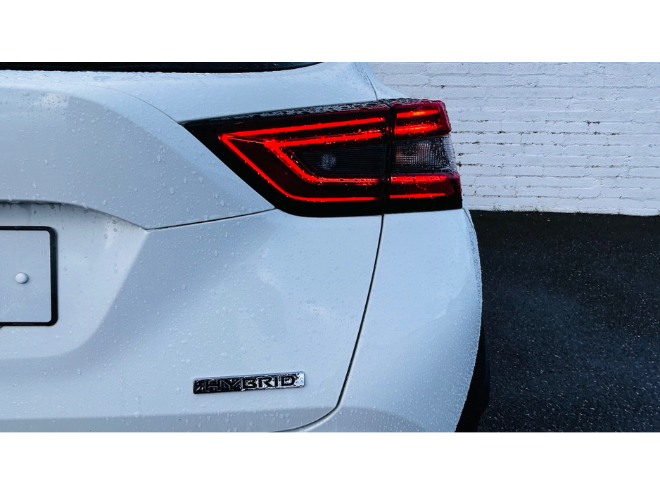 2023 Nissan Juke AUTOMATIC HYBRID REAR CAMERA AND FRONT & REAR PARK SESNORS €25,995