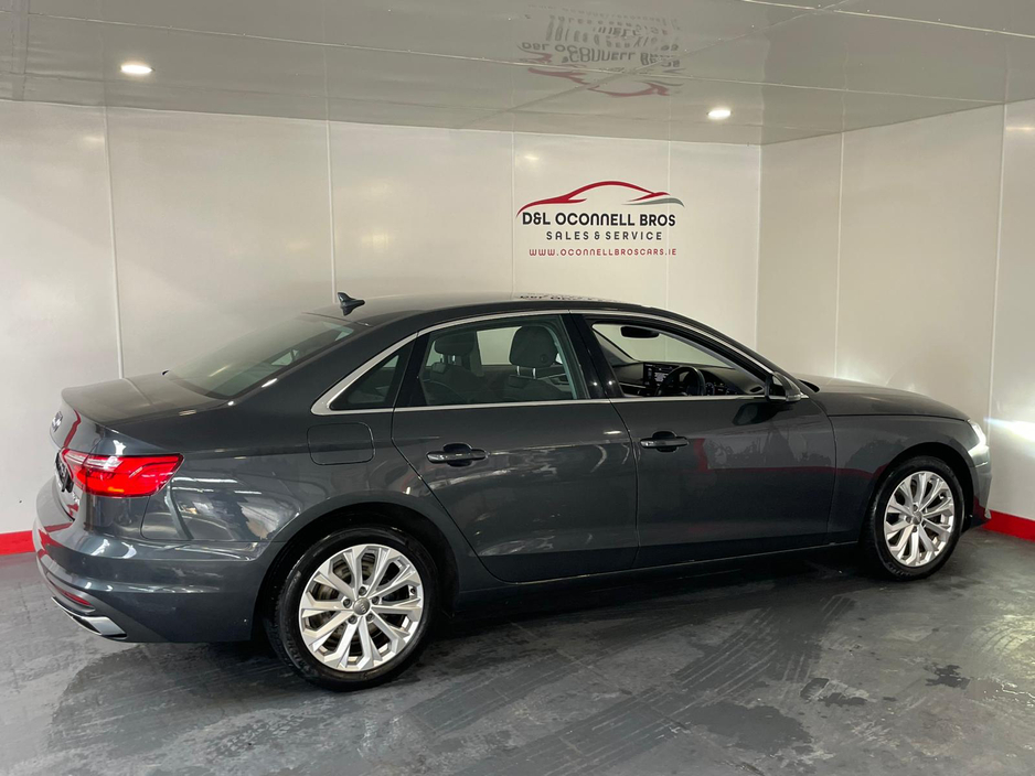 2020 Audi A4 - image 10