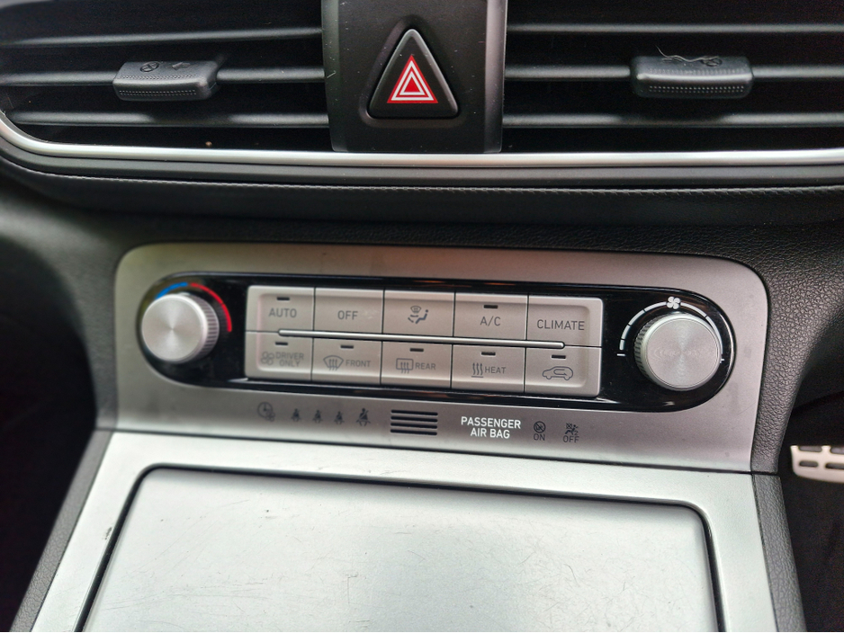 2018 Hyundai Kona - image 27