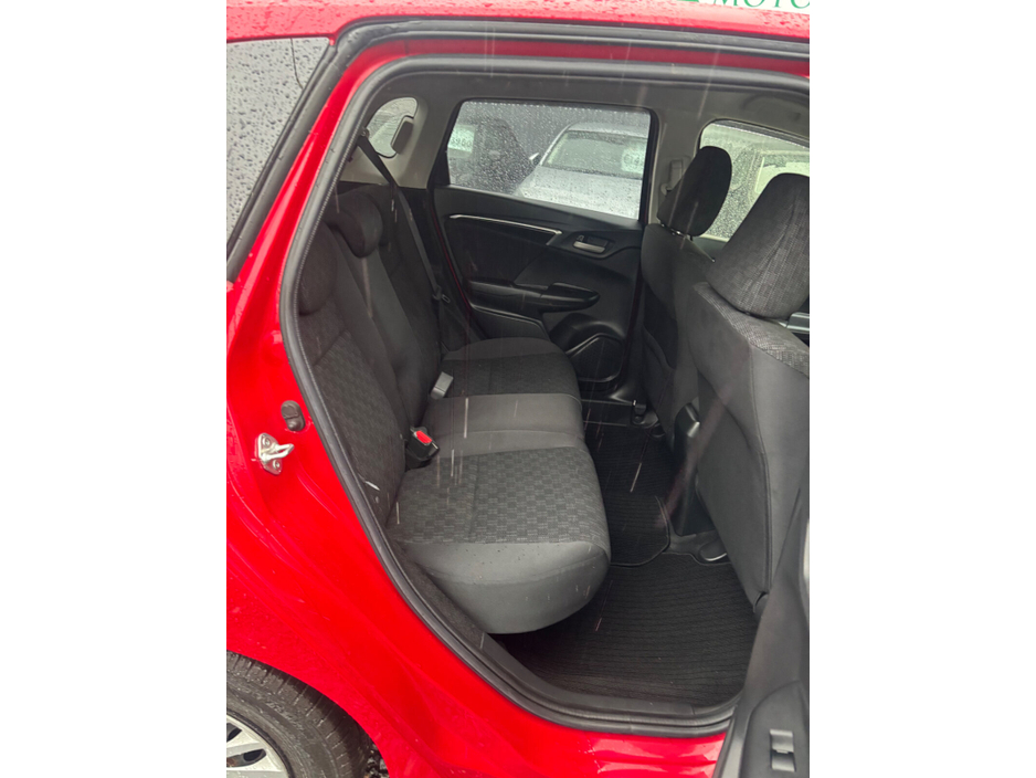 2017 Honda Fit  €11,950