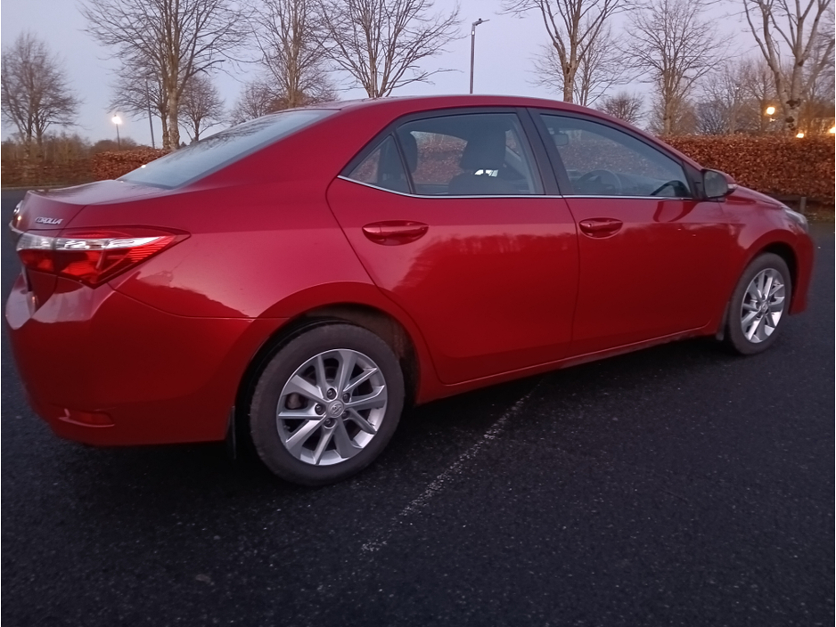 2015 Toyota Corolla 1.33 LUNA 4DR €9,750