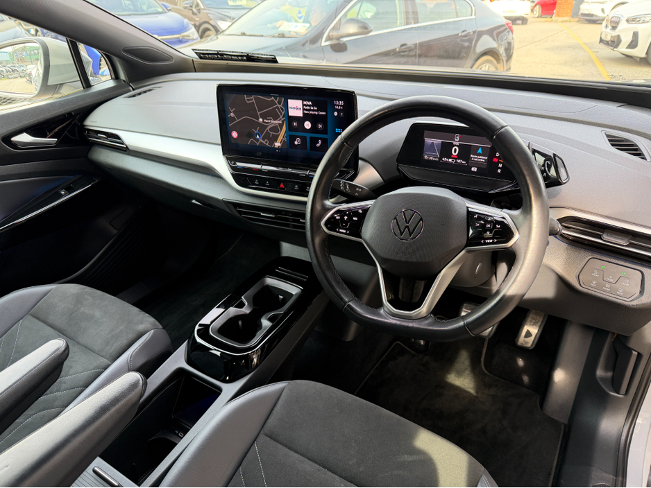 2022 Volkswagen ID.5 - image 14