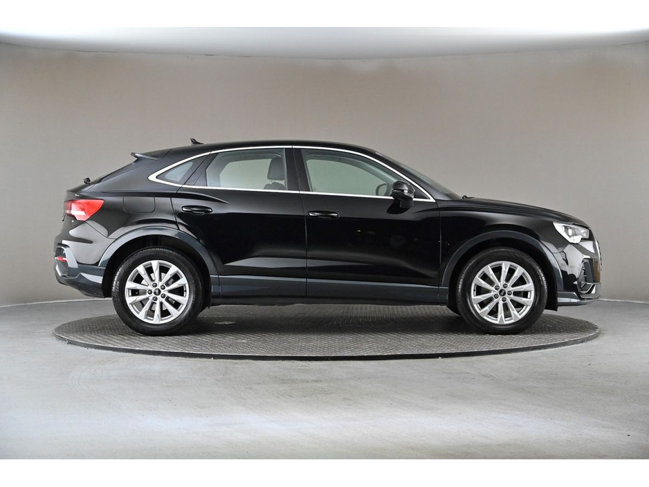 2023 Audi Q3 - image 11