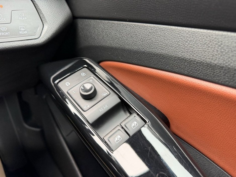 2022 Volkswagen ID.4 - image 26