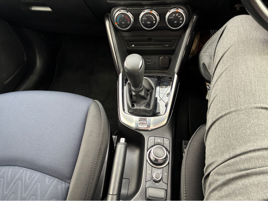 2016 Mazda Demio - image 19