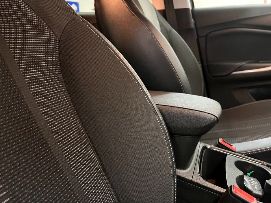 2023 Opel Grandland AUTOMATIC HYBRID Tiny Kms As New Top Of The Sportsline Spec Twin Tone €28,950