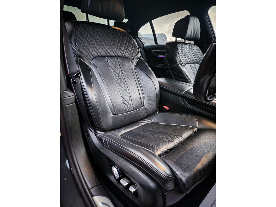 2021 BMW 7 Series M745e plug-in hybrid €49,950