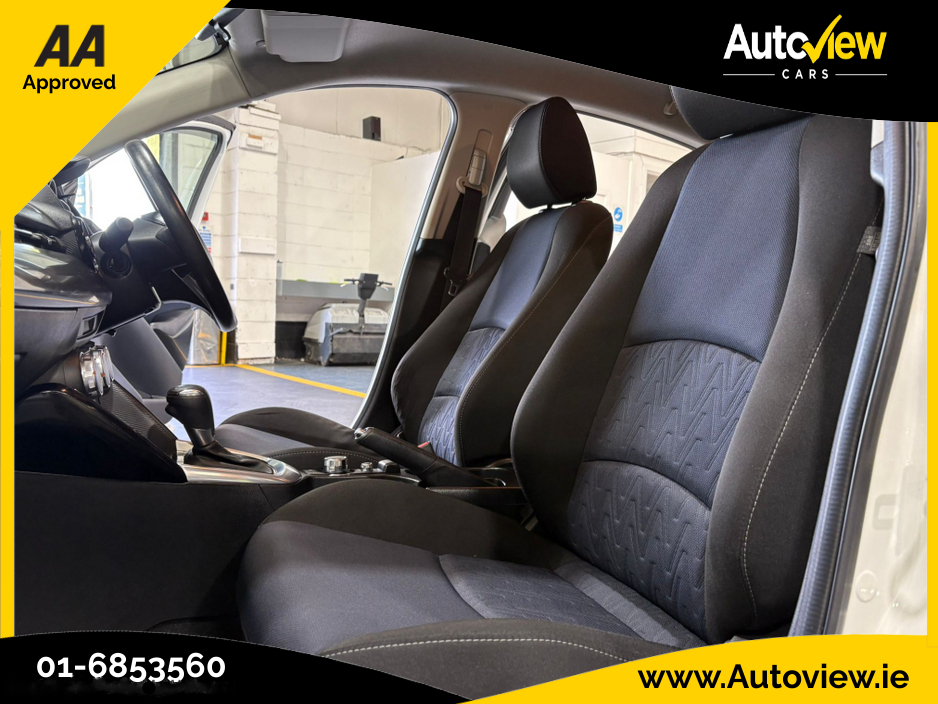 2015 Mazda Mazda2 - image 24