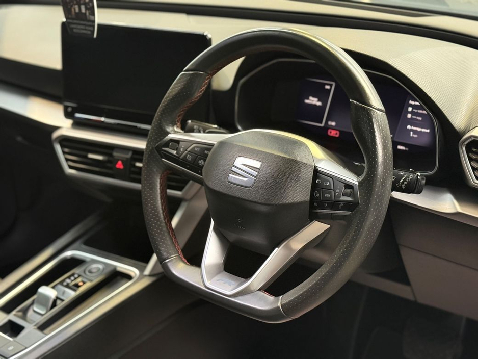 2020 SEAT Leon FR DSG // UPGRADED LIP KIT // PLUG IN HYBRID // 12 MONTH WARRANTY // €19,950