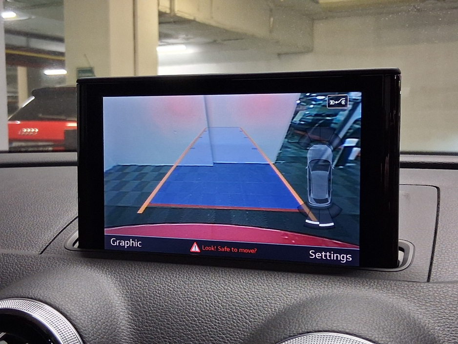 2014 Audi A3 - image 8