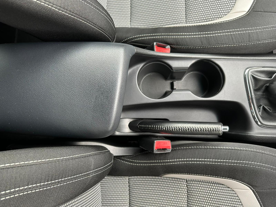 2015 Kia Ceed - image 27