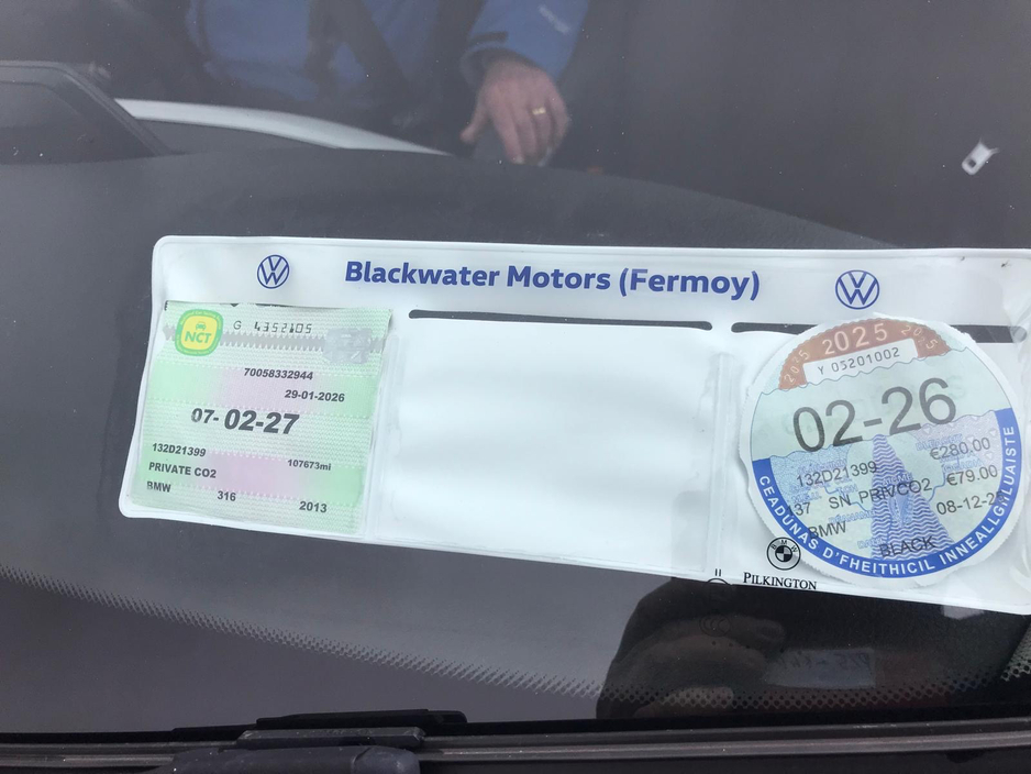 2013 BMW 3 Series - image 7