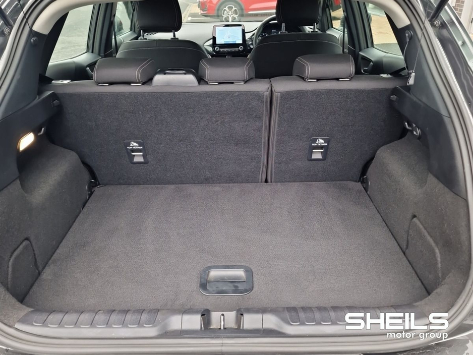 2023 Ford Puma - image 9