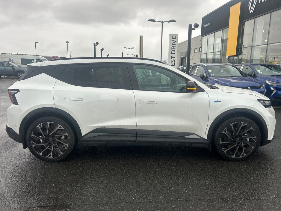 2026 Renault Scenic techno 87kWh 220hp €51,620