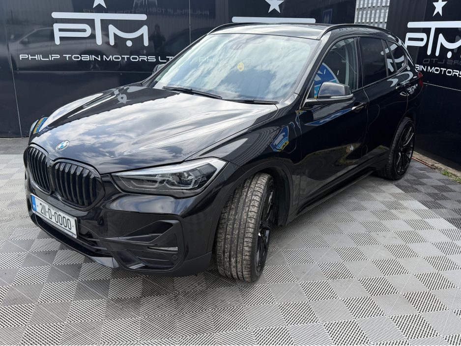 2021 BMW X1 - image 5