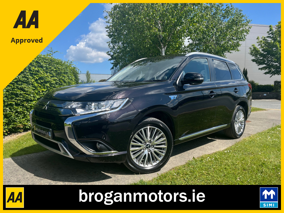 2021 Mitsubishi Outlander *********Deposit Taken***********2.4 Design Phev Cvt 4WD*Full Service History*One owner*Reverse Camera*Heated Seats*Privacy Glass*Simi &AA Aproved 2026