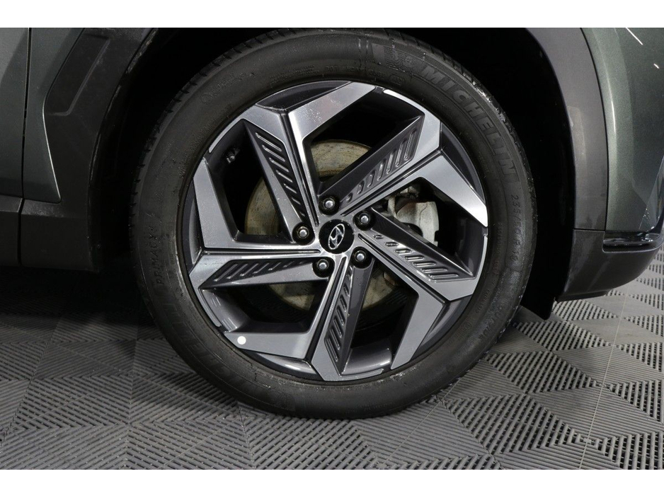 2022 Hyundai Tucson - image 4