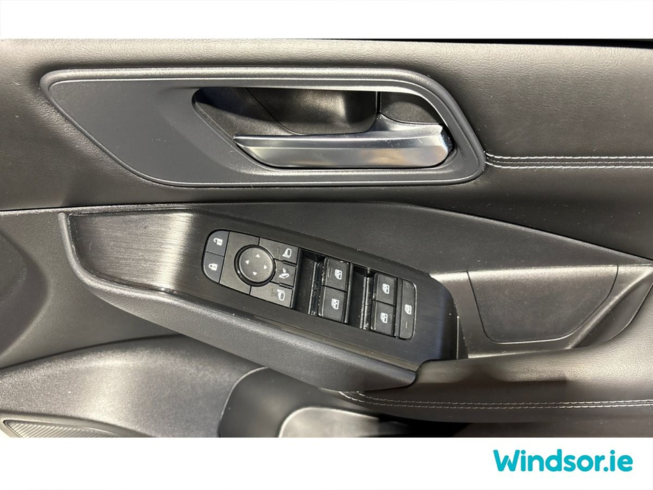 2024 Nissan Qashqai 1.3 PET MILD HYBRID SV CVT €30,995