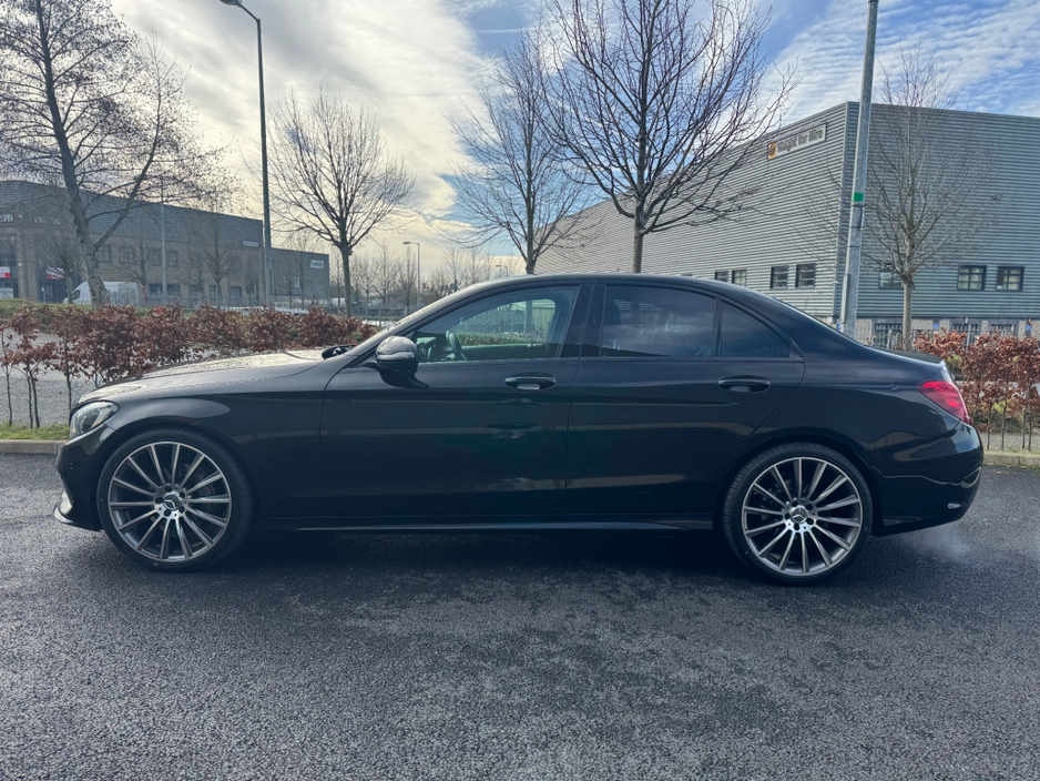 2016 Mercedes-Benz C Class - image 2
