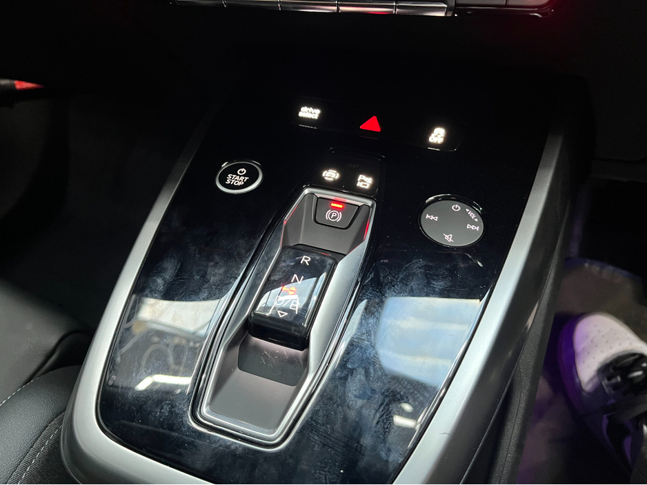 2022 Audi Q4 e-tron - image 22